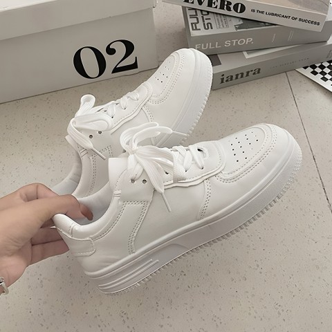 👟 모던 키높이 스니커즈